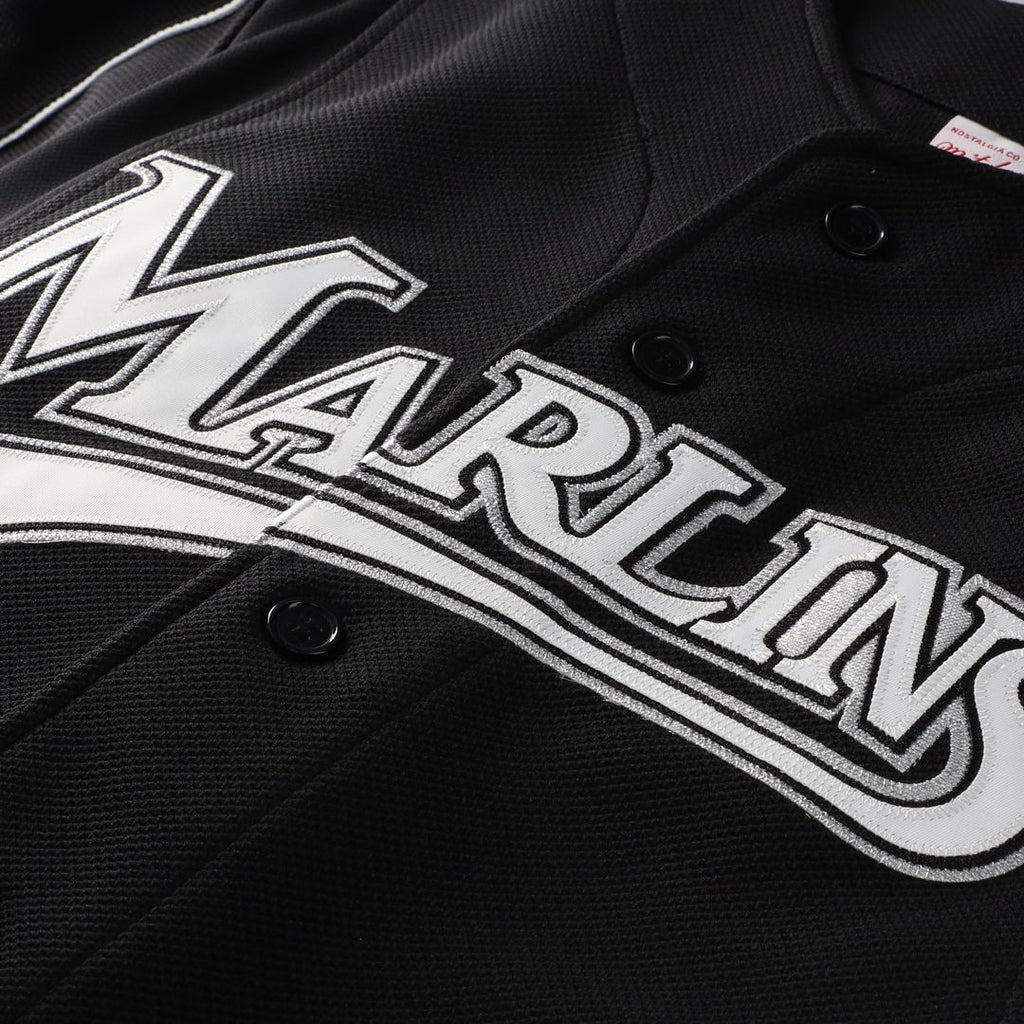 Florida Marlins Mitchell & Ness Dontrelle Willis Cooperstown Collection Mesh Batting Practice Button-Up Baseball Jersey - Black