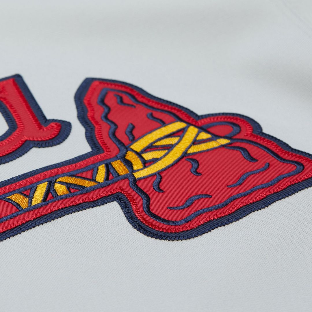 Atlanta Braves Mitchell & Ness Chipper Jones 1995 Throwback Authentic Baseball Jersey - Gray